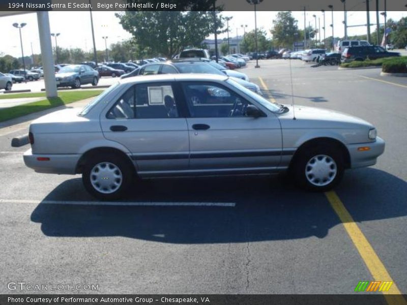 Beige Pearl Metallic / Beige 1994 Nissan Sentra E Sedan