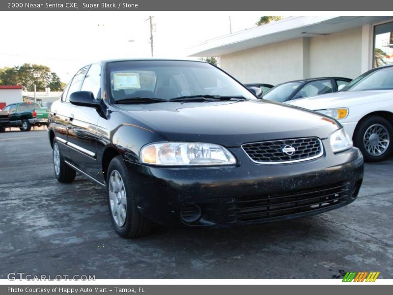 Super Black / Stone 2000 Nissan Sentra GXE