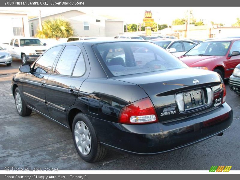 Super Black / Stone 2000 Nissan Sentra GXE