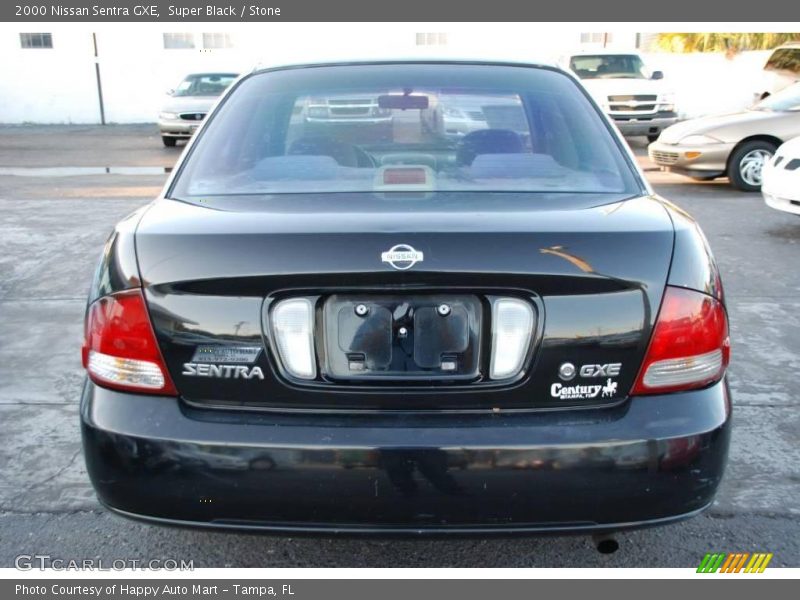 Super Black / Stone 2000 Nissan Sentra GXE