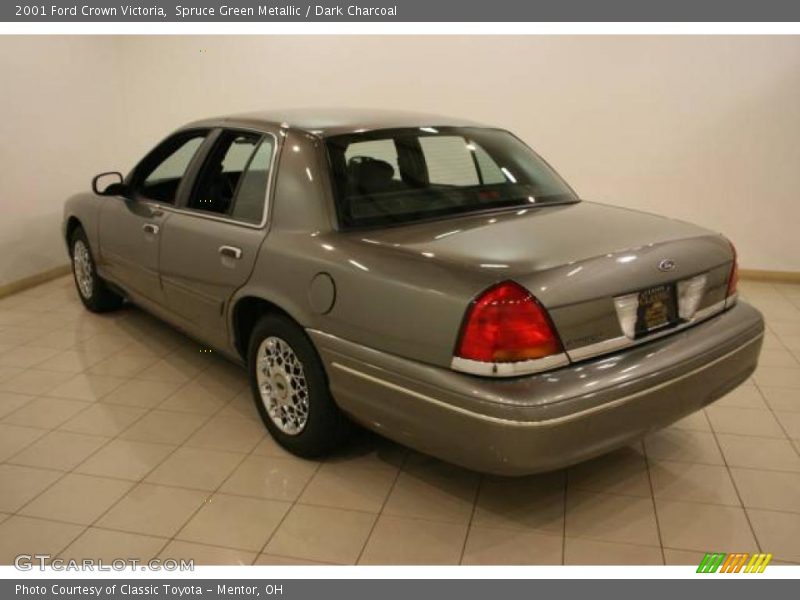Spruce Green Metallic / Dark Charcoal 2001 Ford Crown Victoria