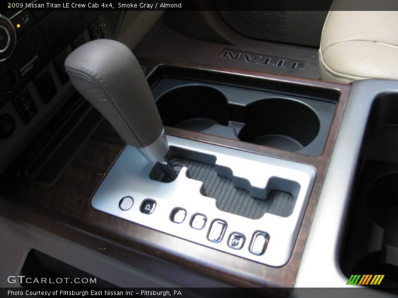 Smoke Gray / Almond 2009 Nissan Titan LE Crew Cab 4x4