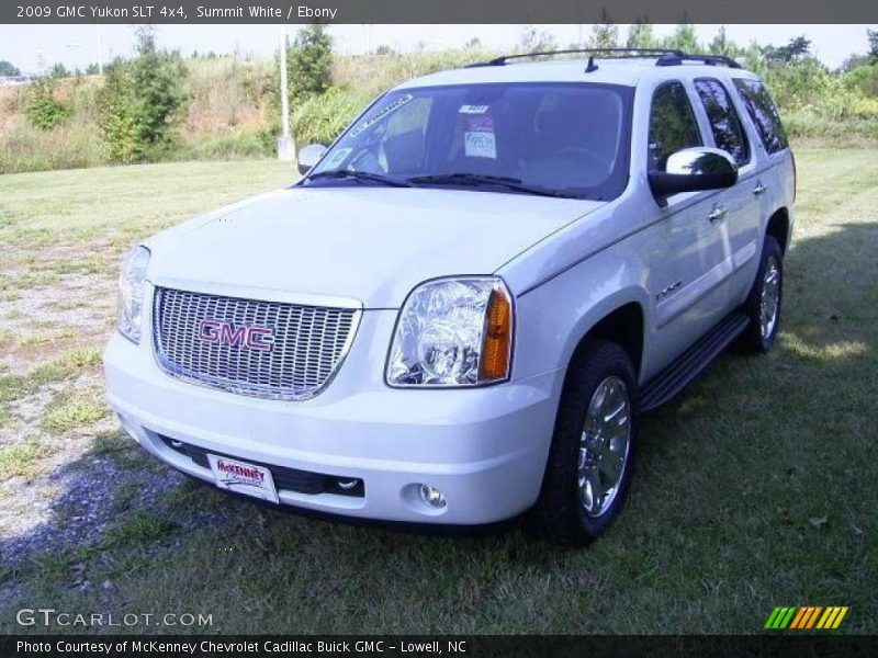 Summit White / Ebony 2009 GMC Yukon SLT 4x4