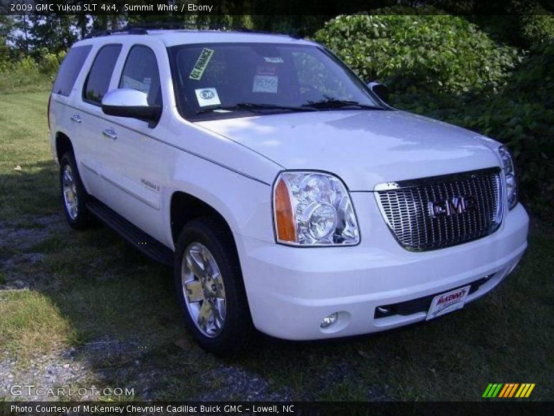 Summit White / Ebony 2009 GMC Yukon SLT 4x4