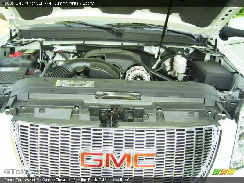 Summit White / Ebony 2009 GMC Yukon SLT 4x4