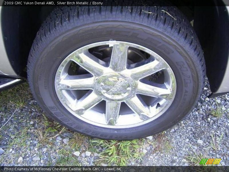 Silver Birch Metallic / Ebony 2009 GMC Yukon Denali AWD