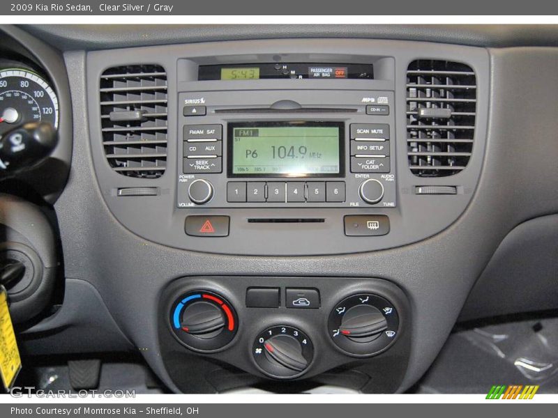 Clear Silver / Gray 2009 Kia Rio Sedan