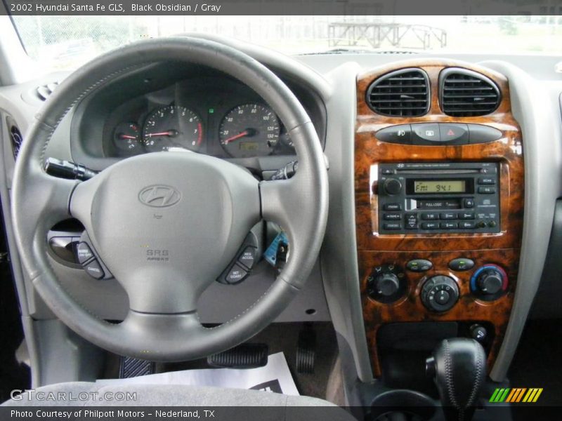 Black Obsidian / Gray 2002 Hyundai Santa Fe GLS