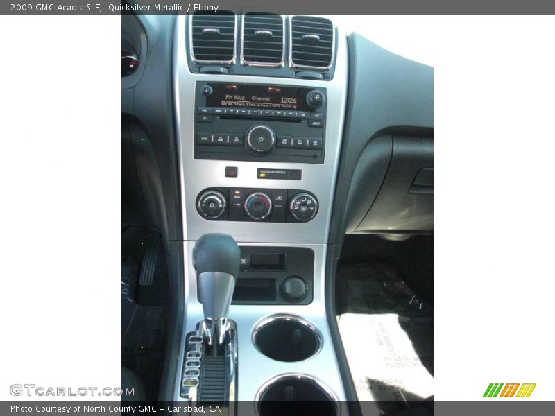 Quicksilver Metallic / Ebony 2009 GMC Acadia SLE
