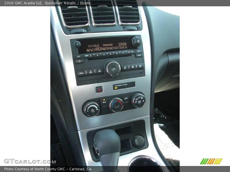 Quicksilver Metallic / Ebony 2009 GMC Acadia SLE