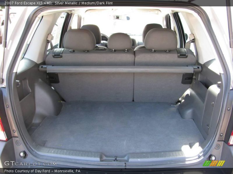 Silver Metallic / Medium/Dark Flint 2007 Ford Escape XLS 4WD