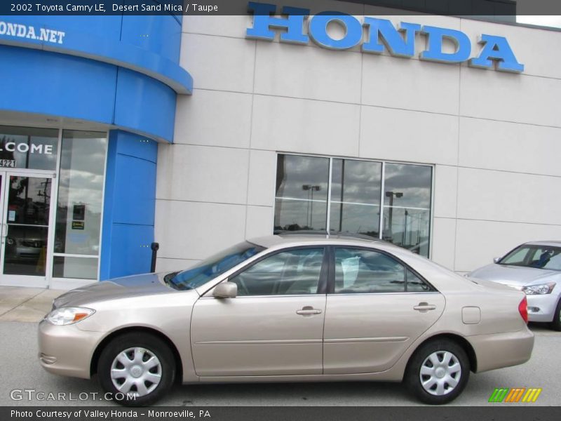 Desert Sand Mica / Taupe 2002 Toyota Camry LE