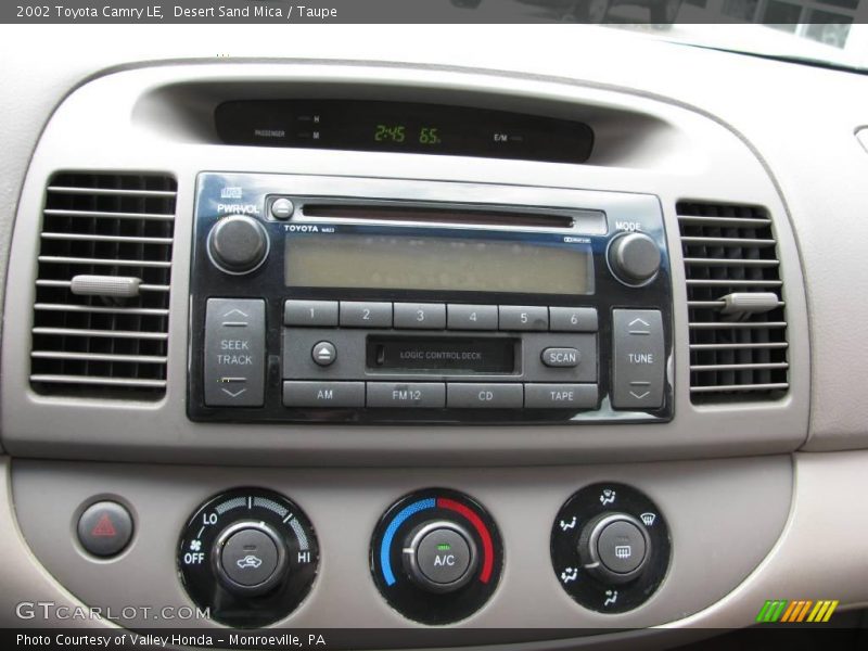 Desert Sand Mica / Taupe 2002 Toyota Camry LE