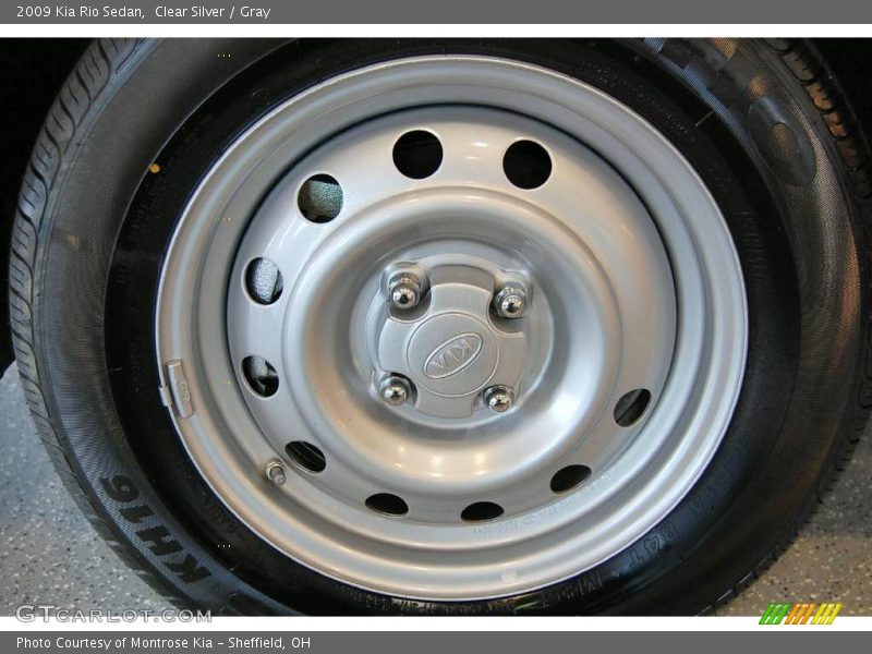Clear Silver / Gray 2009 Kia Rio Sedan