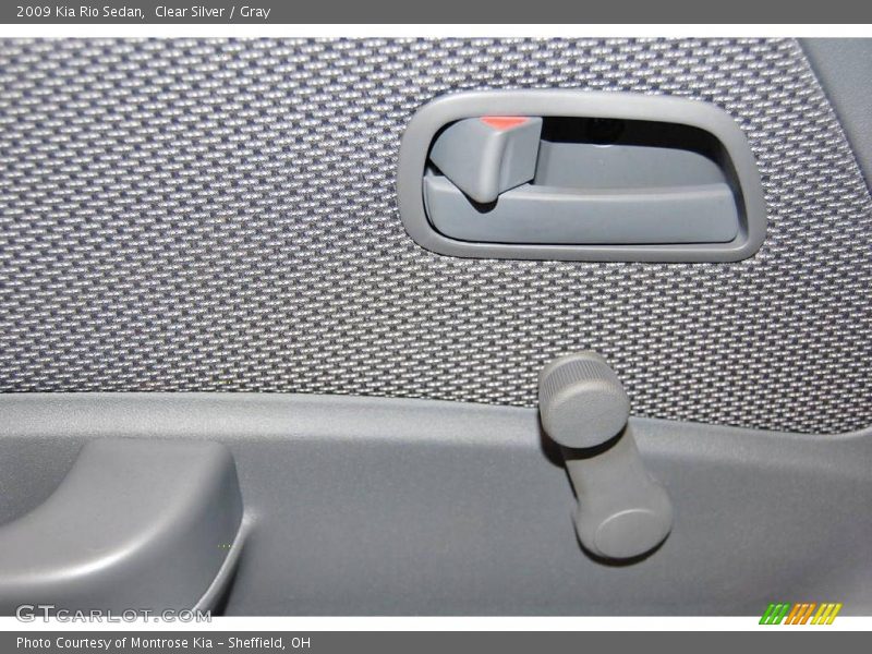 Clear Silver / Gray 2009 Kia Rio Sedan