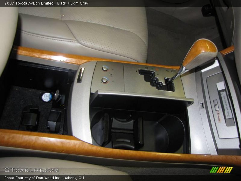 Black / Light Gray 2007 Toyota Avalon Limited