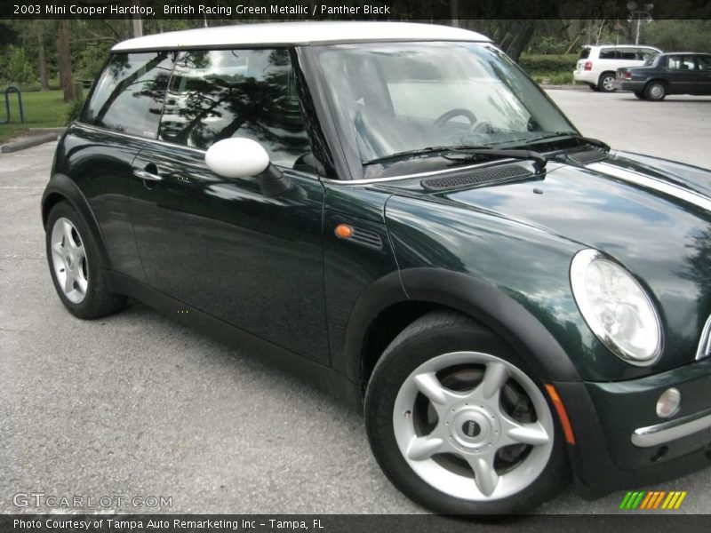British Racing Green Metallic / Panther Black 2003 Mini Cooper Hardtop