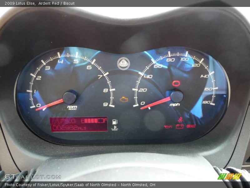 Ardent Red / Biscuit 2009 Lotus Elise