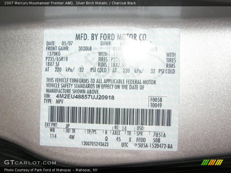 Silver Birch Metallic / Charcoal Black 2007 Mercury Mountaineer Premier AWD