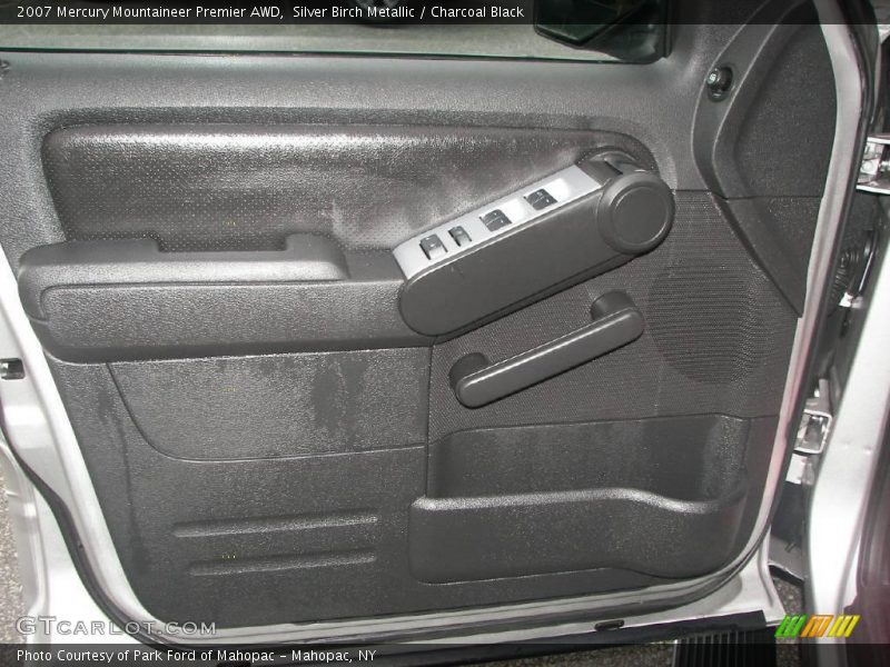 Silver Birch Metallic / Charcoal Black 2007 Mercury Mountaineer Premier AWD