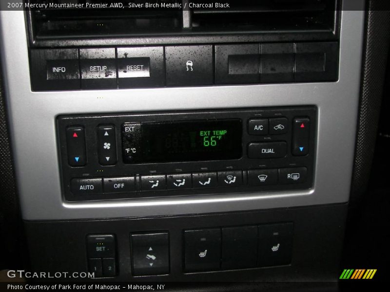 Silver Birch Metallic / Charcoal Black 2007 Mercury Mountaineer Premier AWD