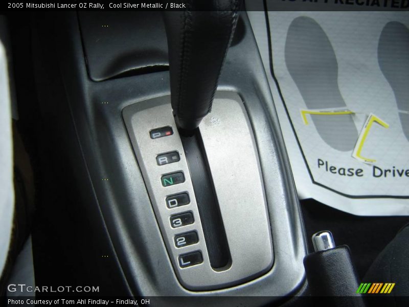 Cool Silver Metallic / Black 2005 Mitsubishi Lancer OZ Rally