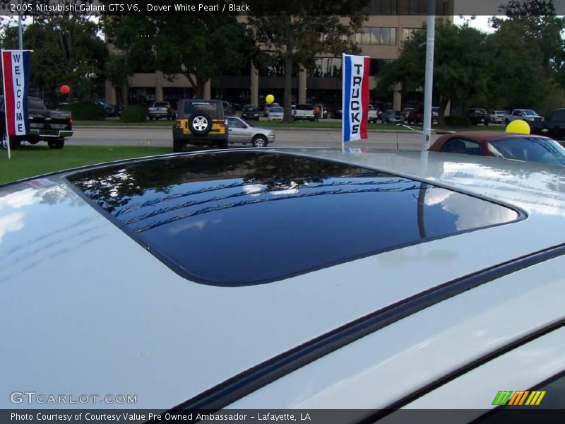 Dover White Pearl / Black 2005 Mitsubishi Galant GTS V6