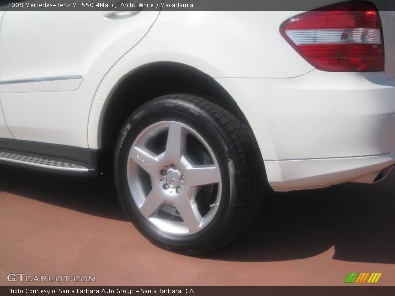 Arctic White / Macadamia 2008 Mercedes-Benz ML 550 4Matic