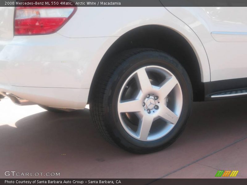 Arctic White / Macadamia 2008 Mercedes-Benz ML 550 4Matic