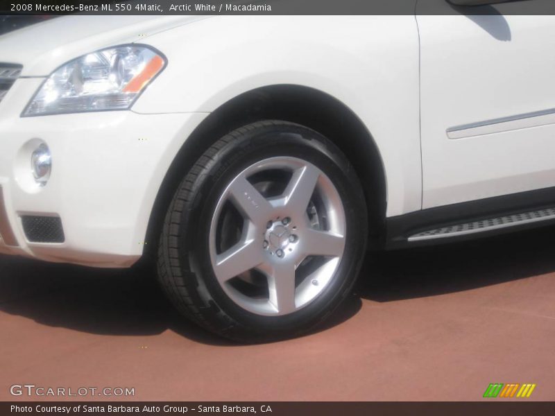 Arctic White / Macadamia 2008 Mercedes-Benz ML 550 4Matic