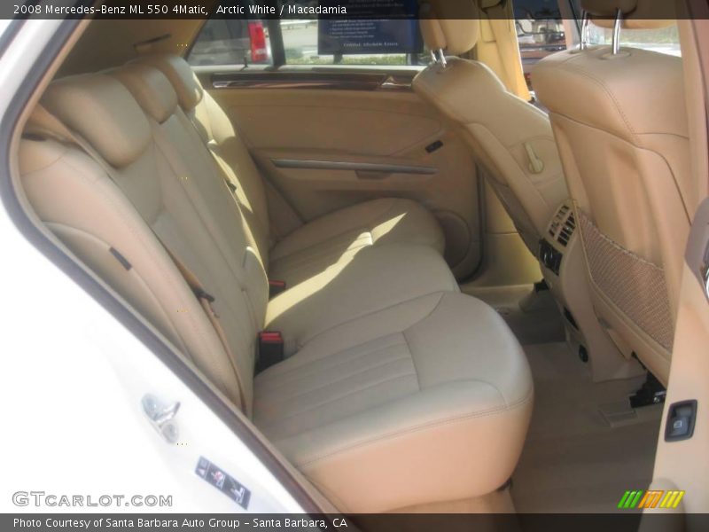 Arctic White / Macadamia 2008 Mercedes-Benz ML 550 4Matic