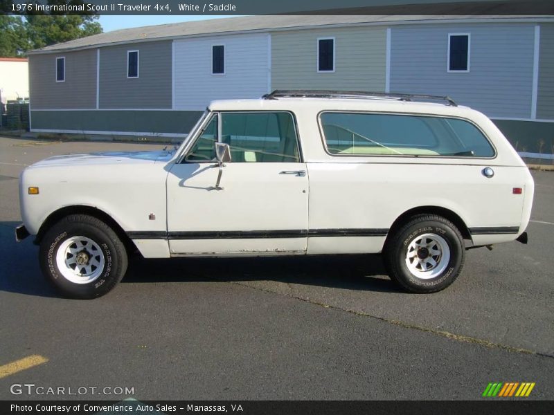 White / Saddle 1976 International Scout II Traveler 4x4