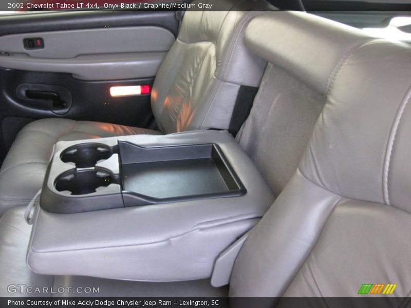 Onyx Black / Graphite/Medium Gray 2002 Chevrolet Tahoe LT 4x4
