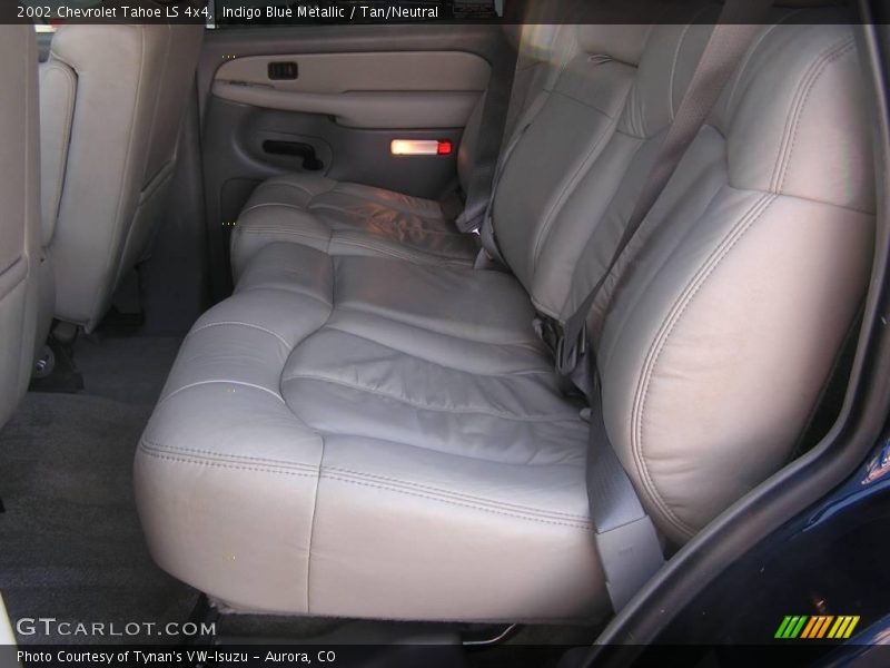 Indigo Blue Metallic / Tan/Neutral 2002 Chevrolet Tahoe LS 4x4