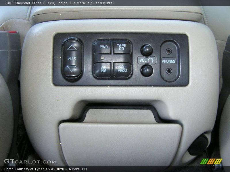 Indigo Blue Metallic / Tan/Neutral 2002 Chevrolet Tahoe LS 4x4