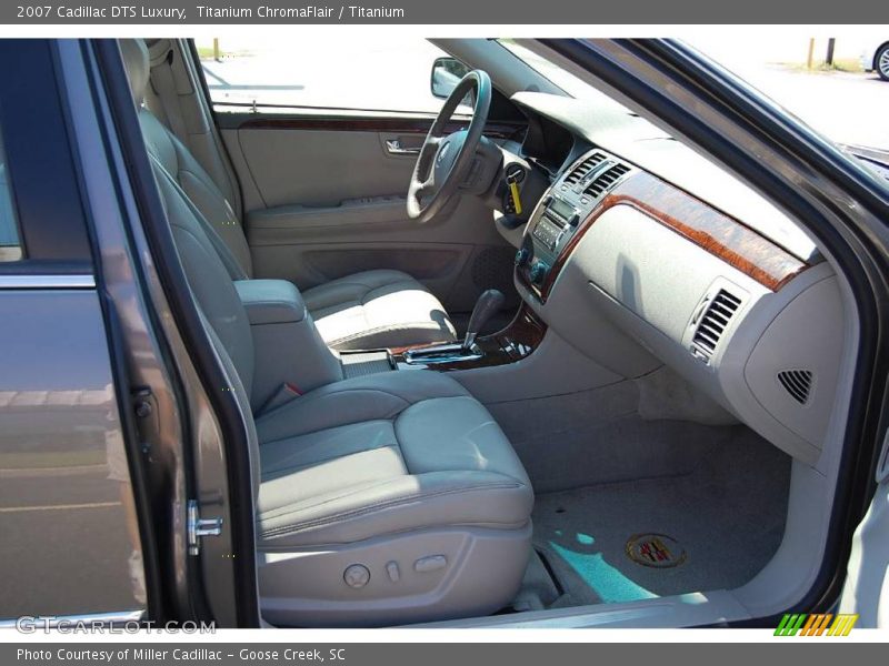 Titanium ChromaFlair / Titanium 2007 Cadillac DTS Luxury