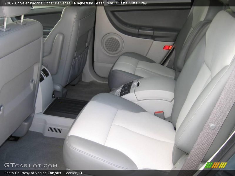 Magnesium Green Pearl / Pastel Slate Gray 2007 Chrysler Pacifica Signature Series