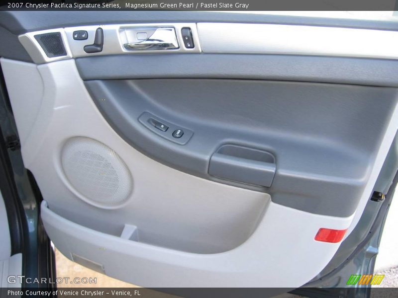Magnesium Green Pearl / Pastel Slate Gray 2007 Chrysler Pacifica Signature Series