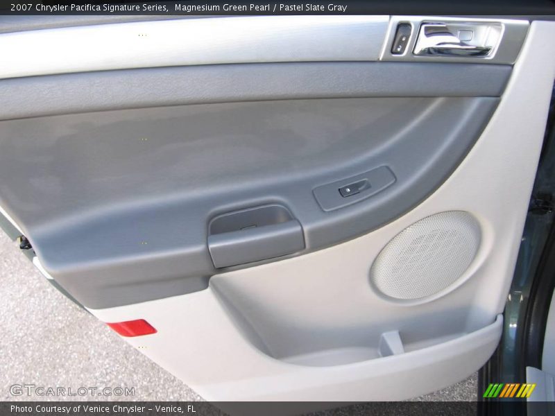 Magnesium Green Pearl / Pastel Slate Gray 2007 Chrysler Pacifica Signature Series