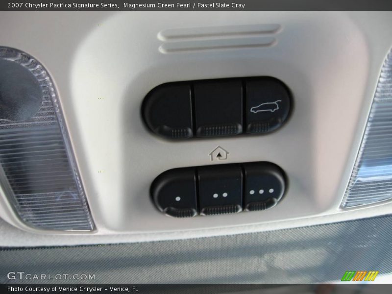 Magnesium Green Pearl / Pastel Slate Gray 2007 Chrysler Pacifica Signature Series