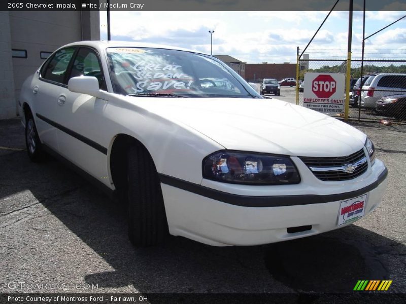 White / Medium Gray 2005 Chevrolet Impala