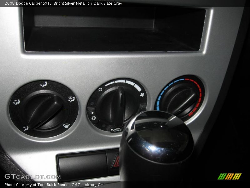 Bright Silver Metallic / Dark Slate Gray 2008 Dodge Caliber SXT