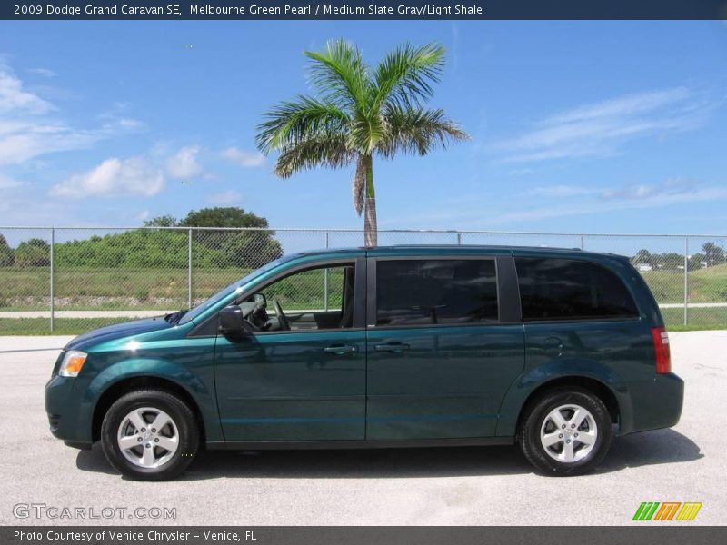 Melbourne Green Pearl / Medium Slate Gray/Light Shale 2009 Dodge Grand Caravan SE