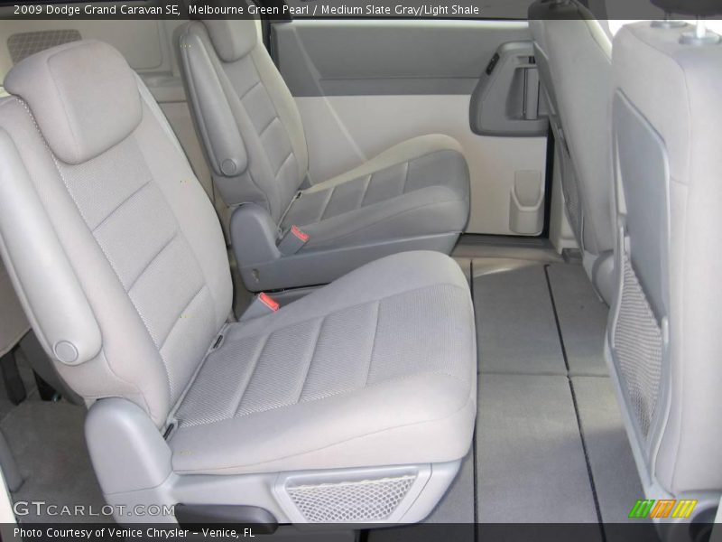 Melbourne Green Pearl / Medium Slate Gray/Light Shale 2009 Dodge Grand Caravan SE