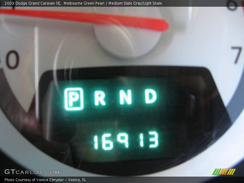 Melbourne Green Pearl / Medium Slate Gray/Light Shale 2009 Dodge Grand Caravan SE