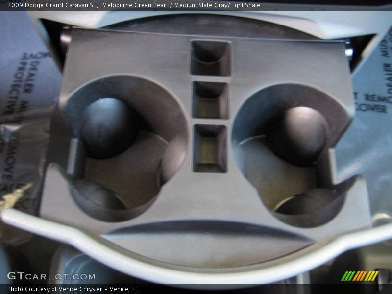Melbourne Green Pearl / Medium Slate Gray/Light Shale 2009 Dodge Grand Caravan SE