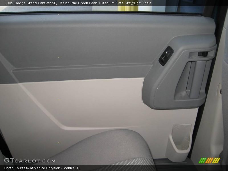 Melbourne Green Pearl / Medium Slate Gray/Light Shale 2009 Dodge Grand Caravan SE