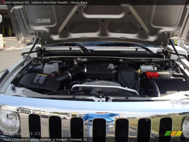 Limited Ultra Silver Metallic / Ebony Black 2008 Hummer H3