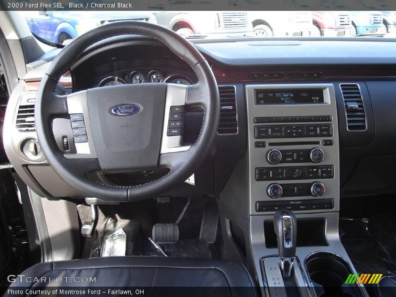 Black / Charcoal Black 2009 Ford Flex SEL