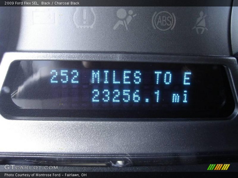 Black / Charcoal Black 2009 Ford Flex SEL
